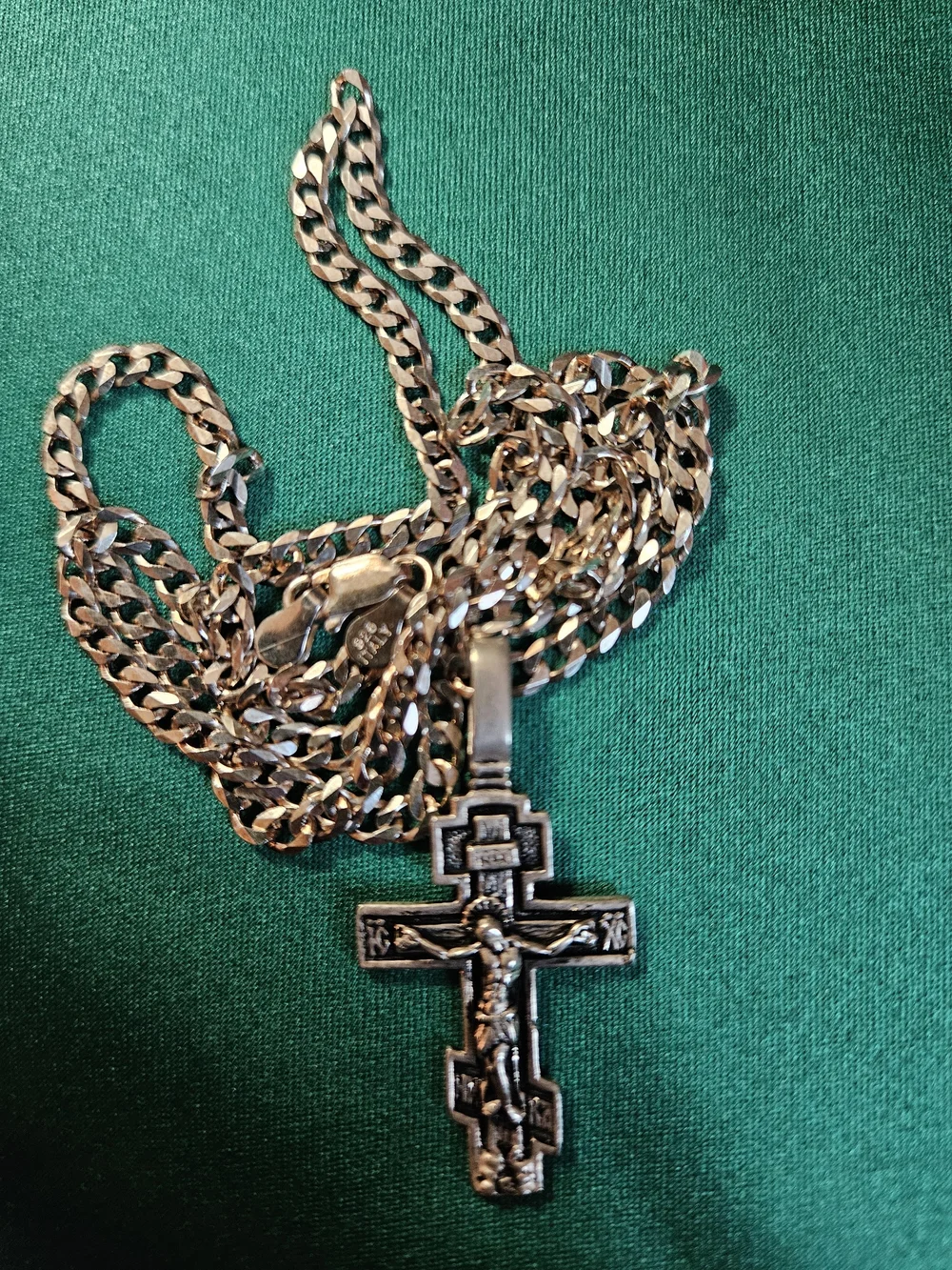 Men's Silver Crucifix Pendant with Curb Chain